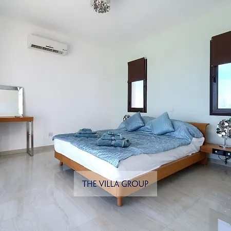 491394 Villa