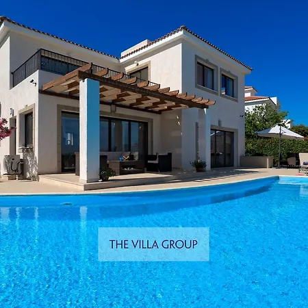 491394 Villa Peyia